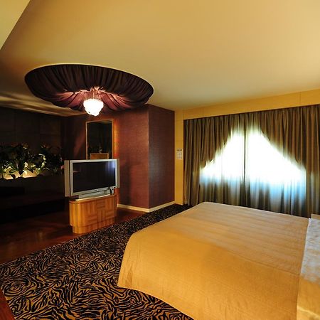 Golden Motel Синьчжу Экстерьер фото